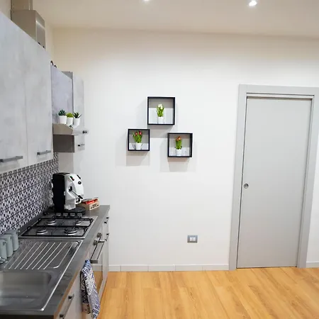 Emy's House 아파트 *